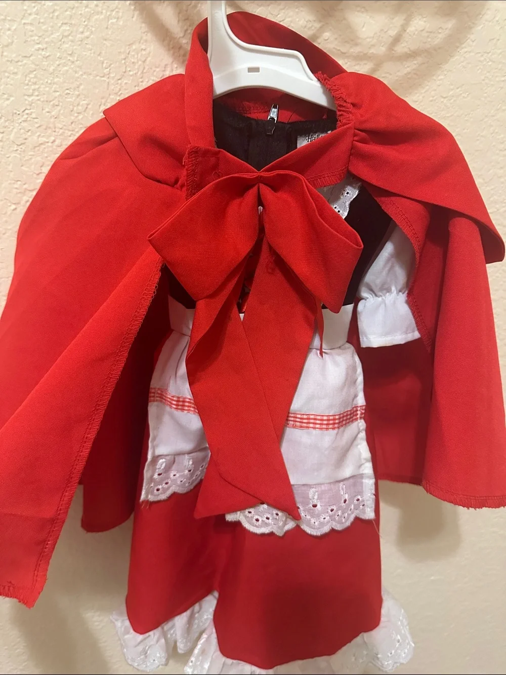 Girls Red Little Red Riding Hood Costume with Cape